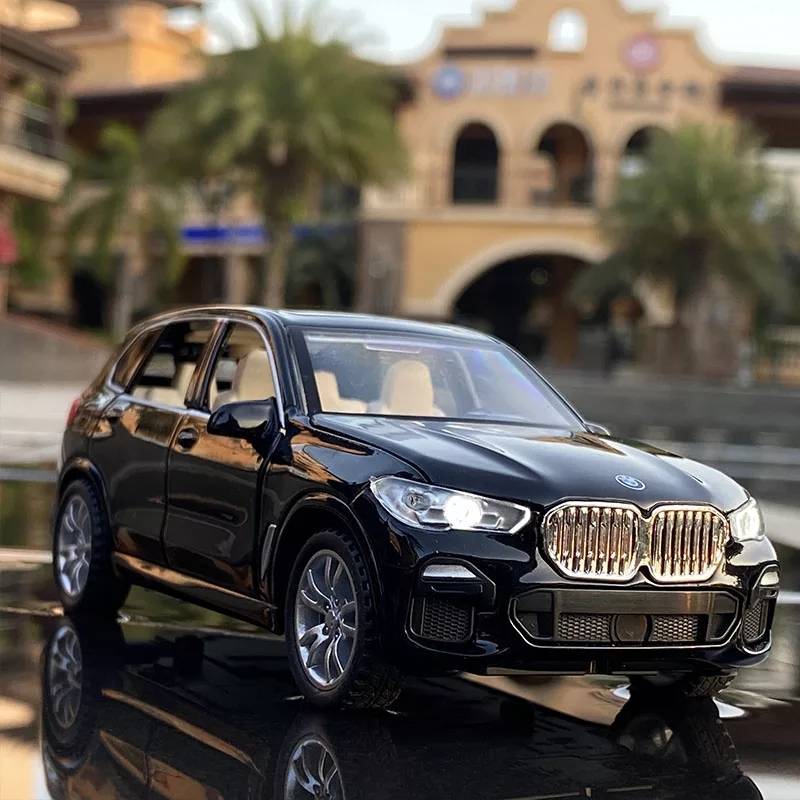 Crni Bmw X5 Metalni Auto Sa Zvukom I Svetlom 1/32