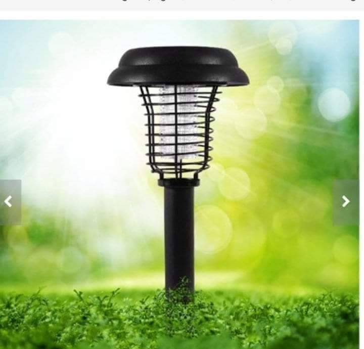 Solarna lampa protiv komaraca 2u1 Lampa protiv insekata