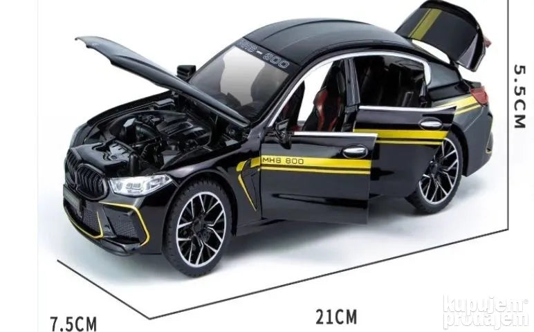 BMW metalni M8 sa zvucnim i svetlosnim efektom