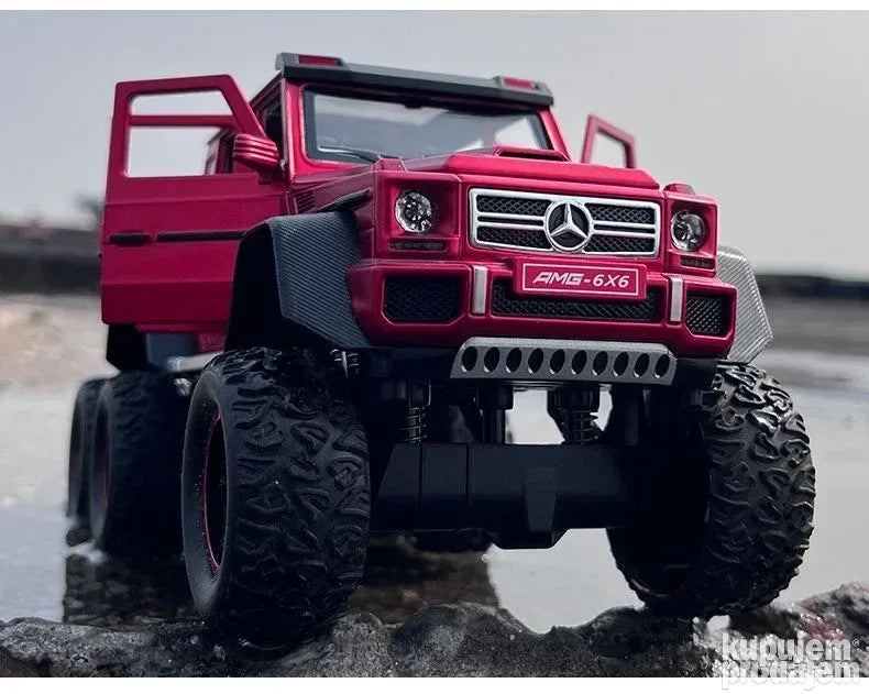 Mercedes Benz G63 6x6 1/22 Crveni