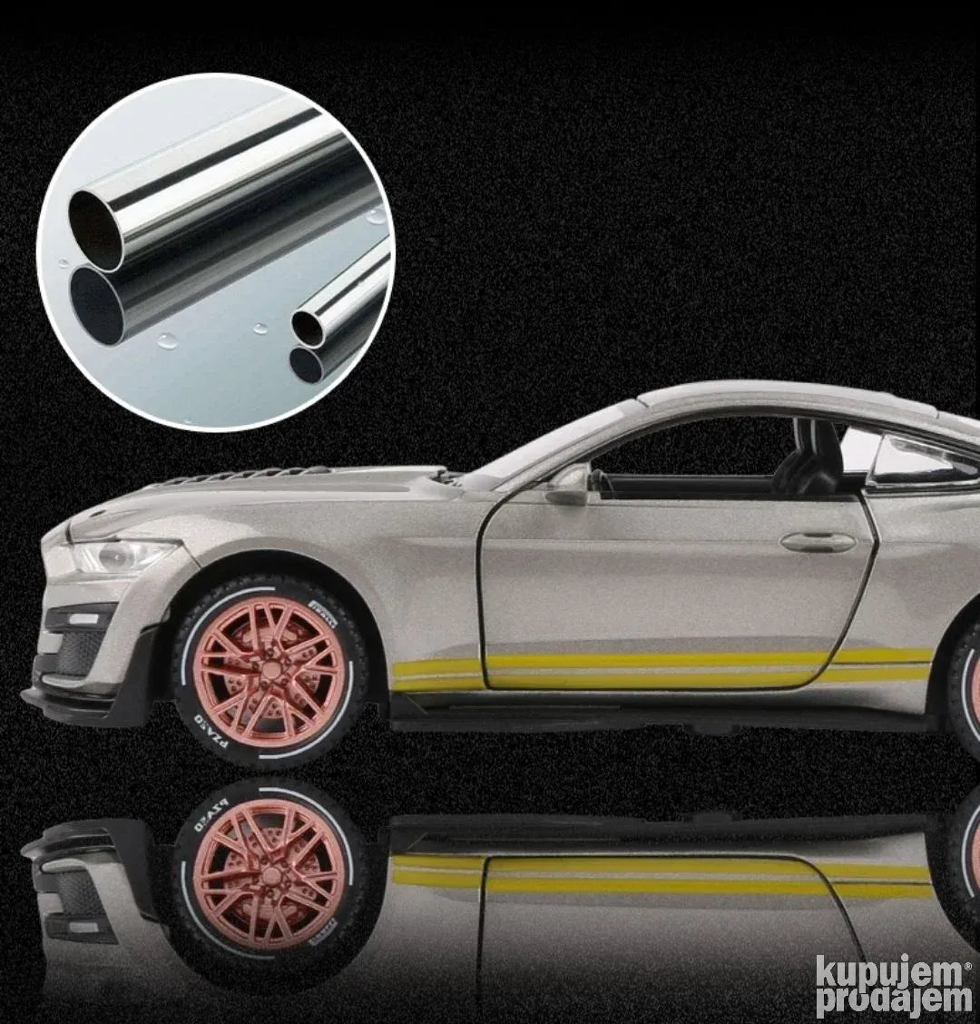 Ford mustang shelby 1:32 Beli metalni auto