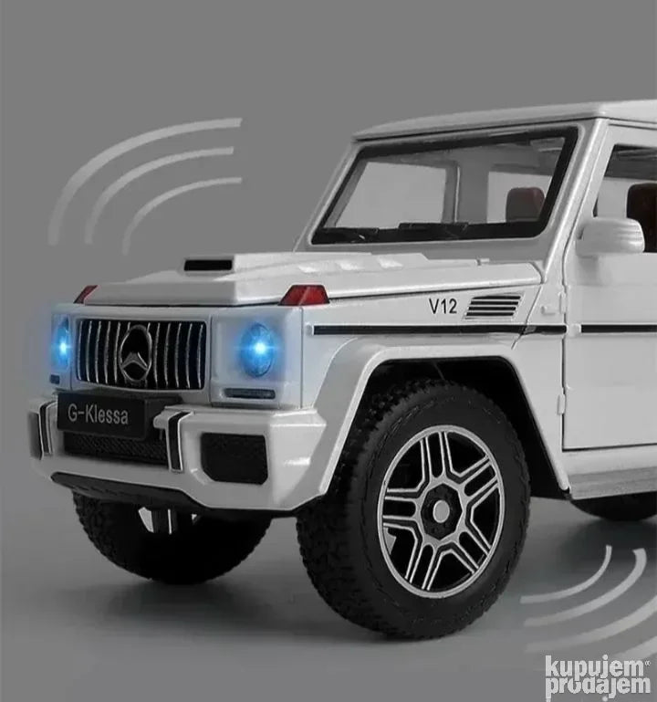 Mercedes Benz G63 V12 1:24 beli metalni auto