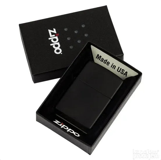 ZIPPO 218, metalni upaljač u poklon kutiji, crni