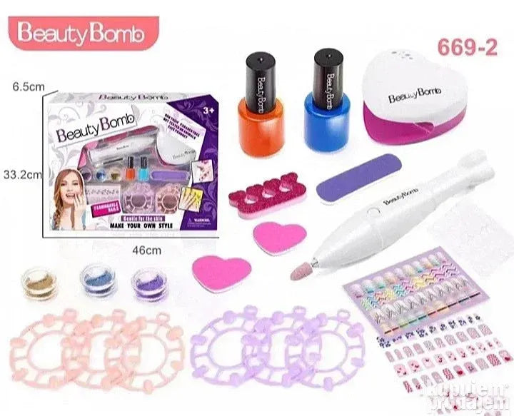 Beauty bomb set za manikir, šminkanje sa sušilicom