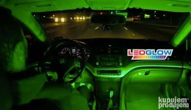 LED zeleno ambijentalno svetlo za automobile