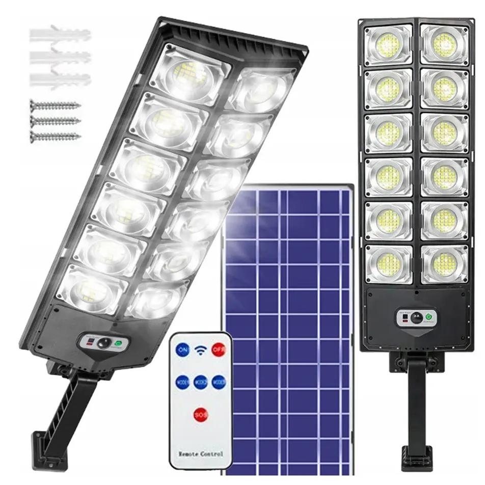 Vodootporna solarna ulična lampa W789A-6 150W