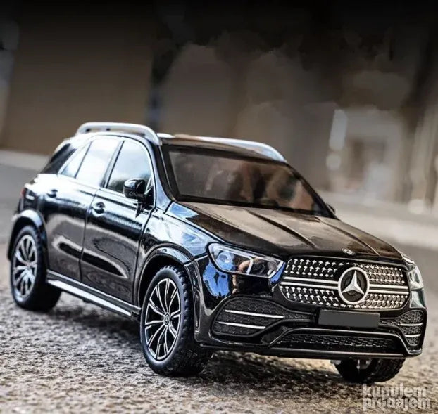 Mercedes-Benz GLE 350 metalni muzički auto