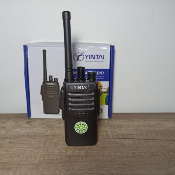 Dvosmerna radio stanica Toki Voki YT-588