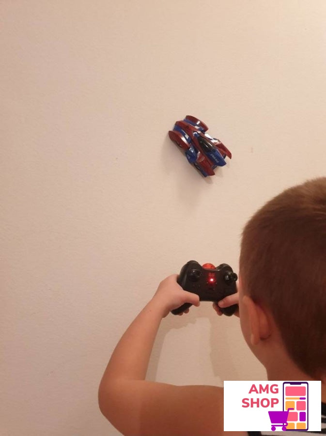 Auto Igraka Koja Ide Po Zidu / Spiderman Auto -