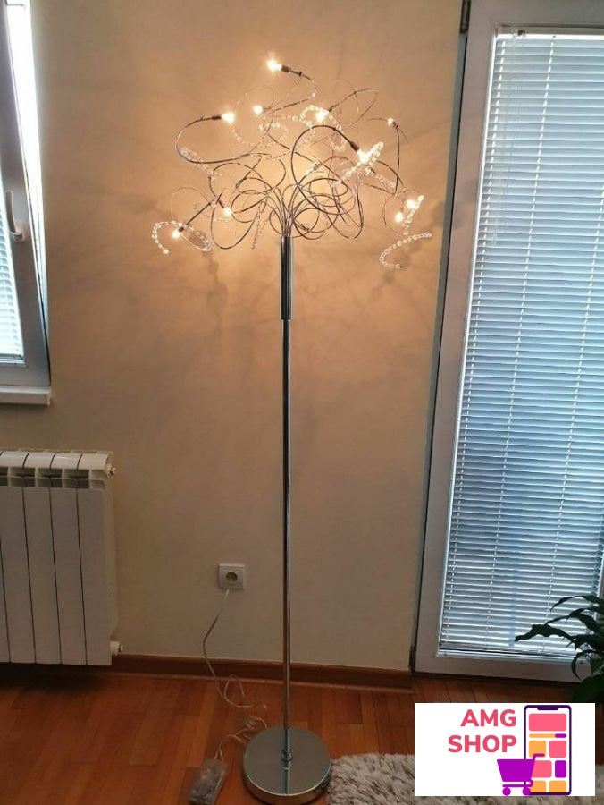 Visoka Lampa U Obliku Drveta Sa Dimerom -